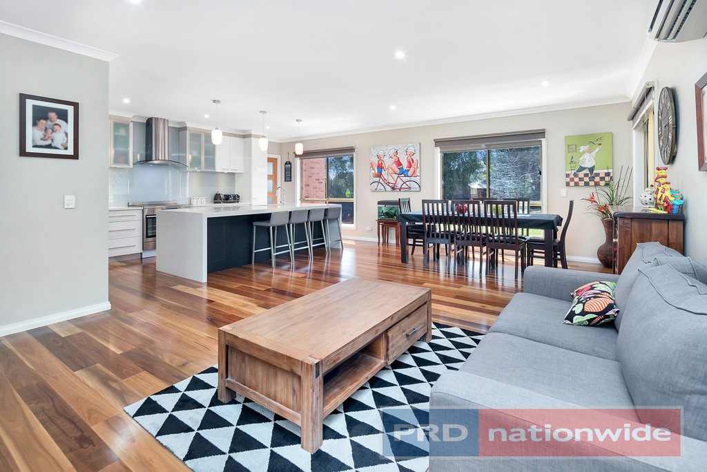 11 Glynwood Grove ENFIELD 7