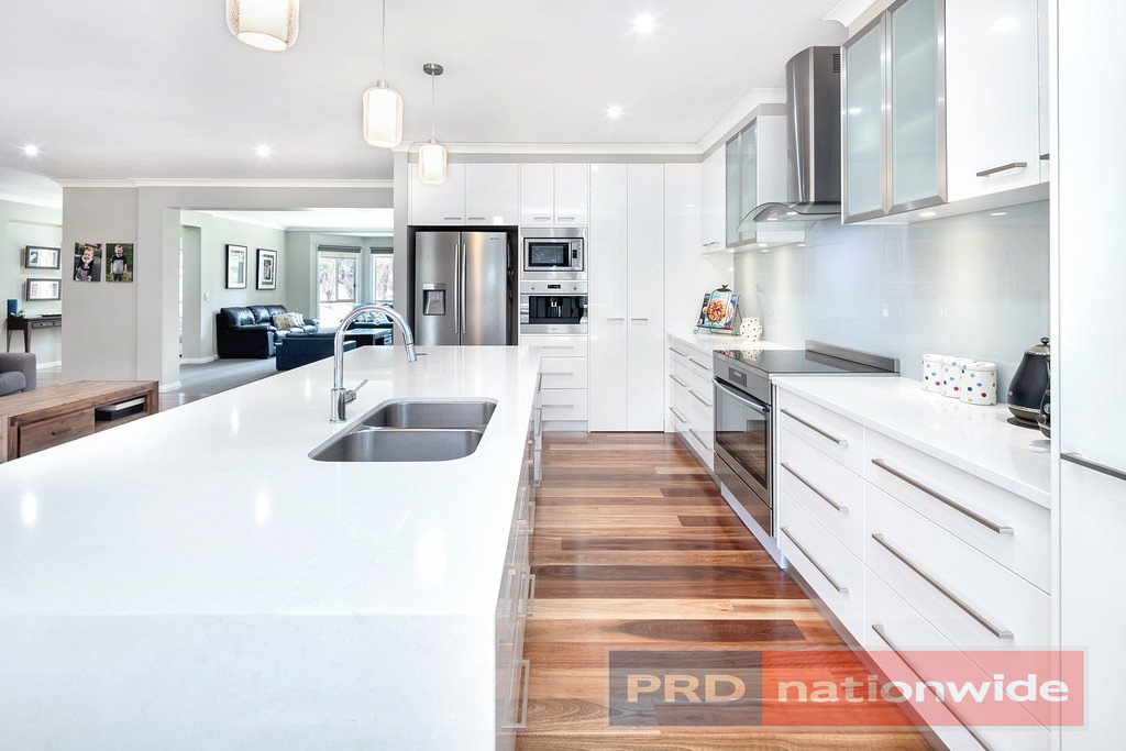 11 Glynwood Grove ENFIELD 14