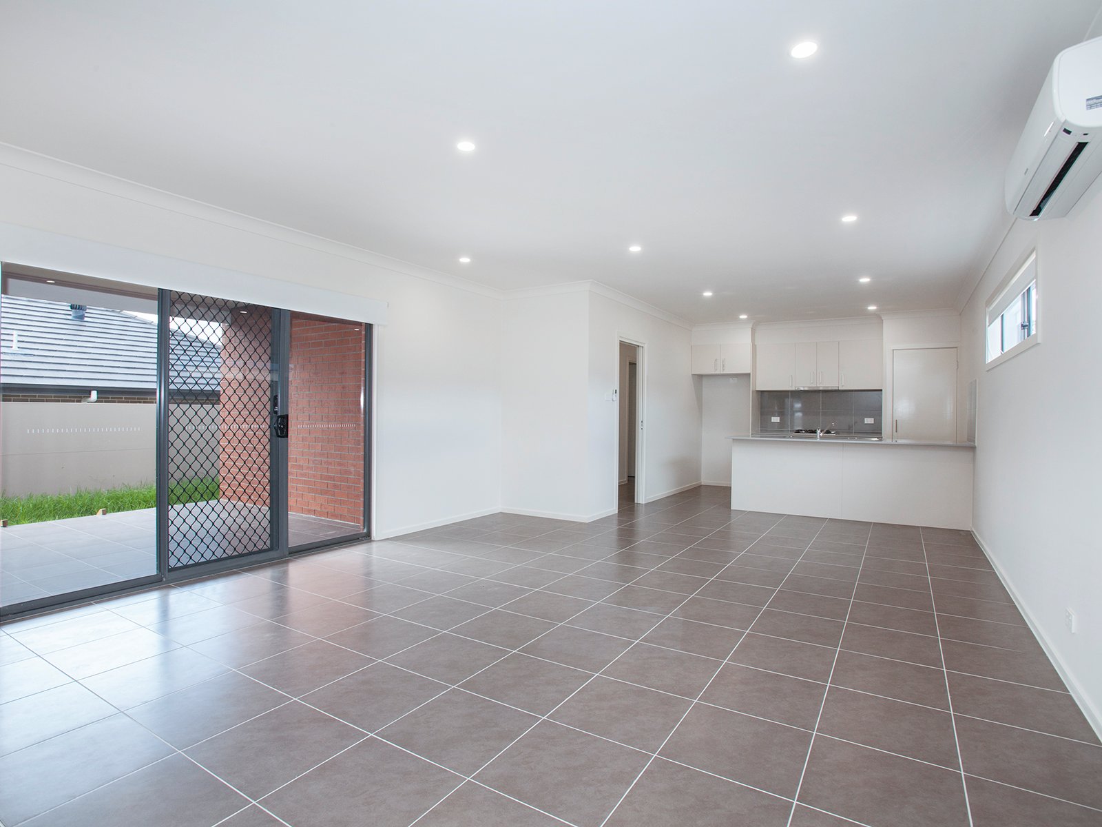 11 Gollan Avenue NORTH ROTHBURY 3