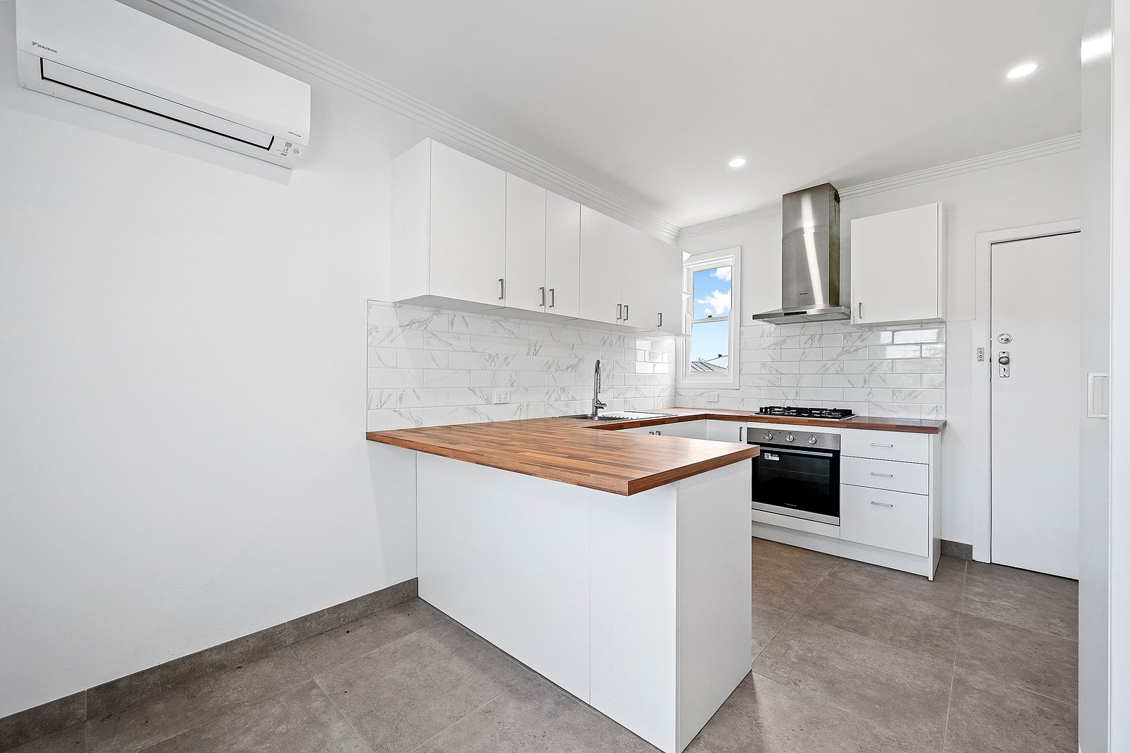 Gallery: 11 Graham St