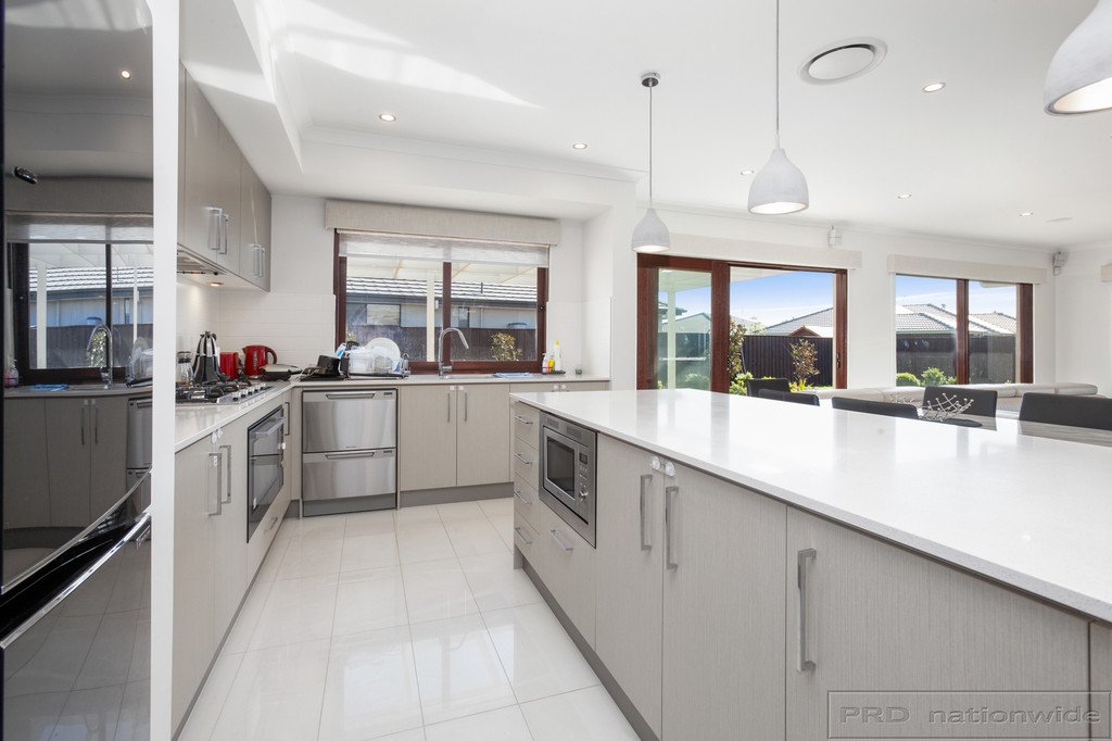 11 Grand Parade RUTHERFORD 7