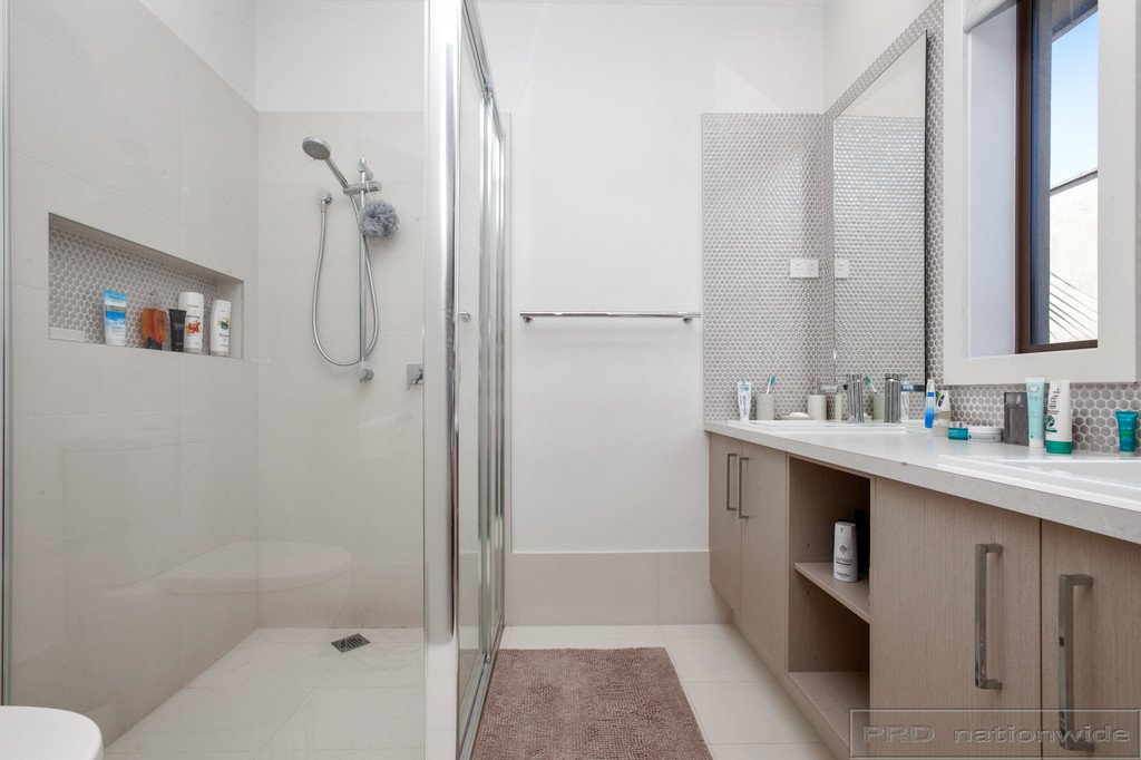 11 Grand Parade RUTHERFORD 13