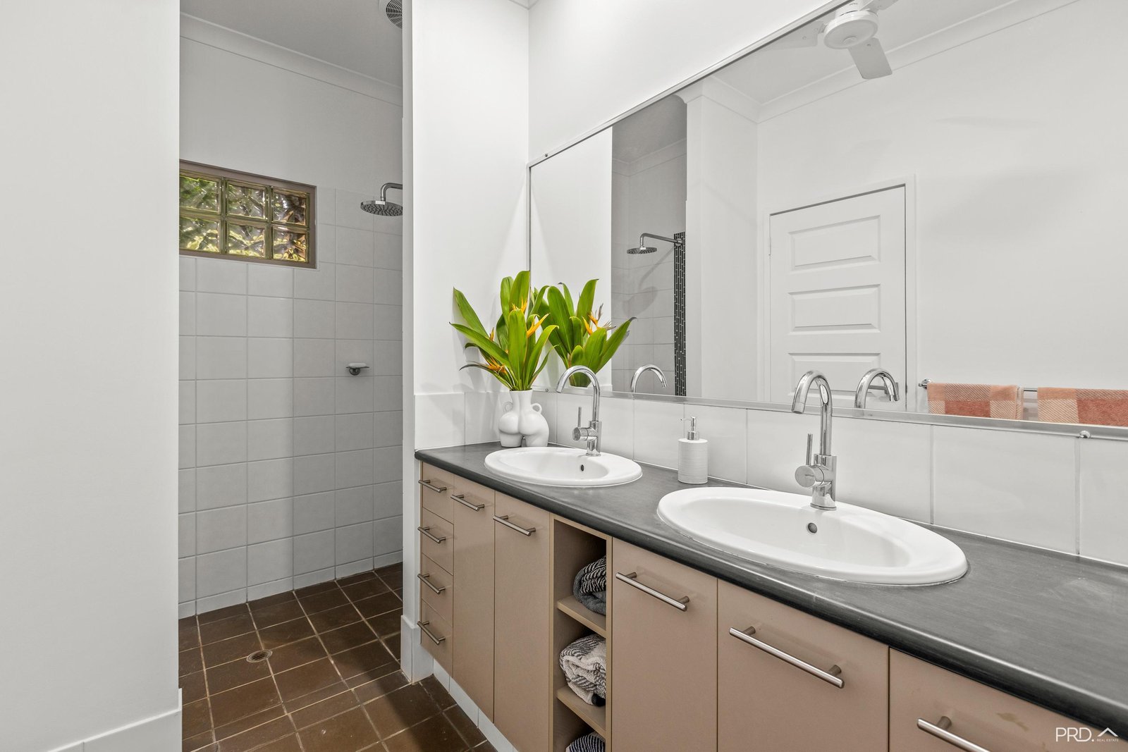 11 Greenshank Drive DJUGUN 7