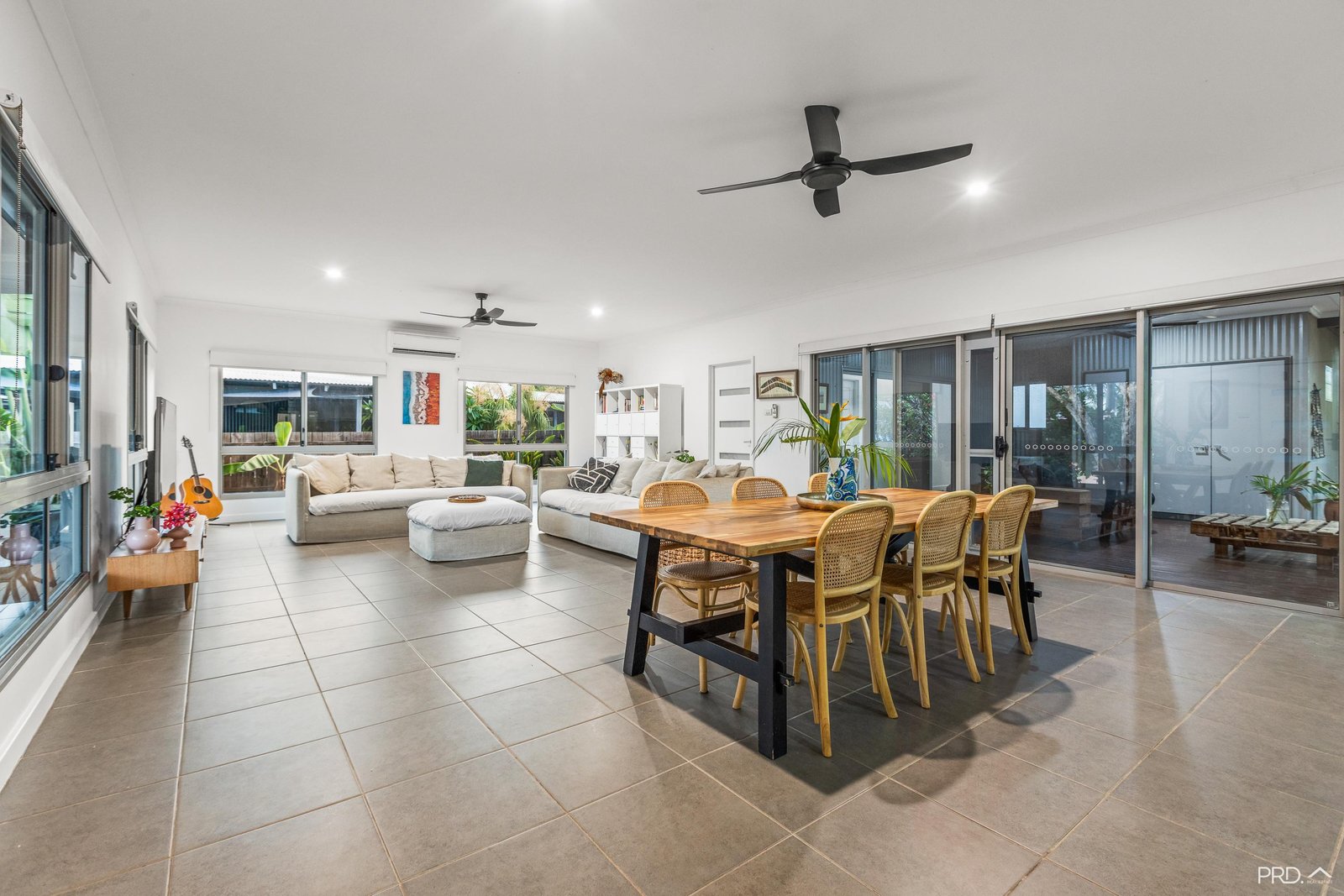 11 Greenshank Drive DJUGUN 15