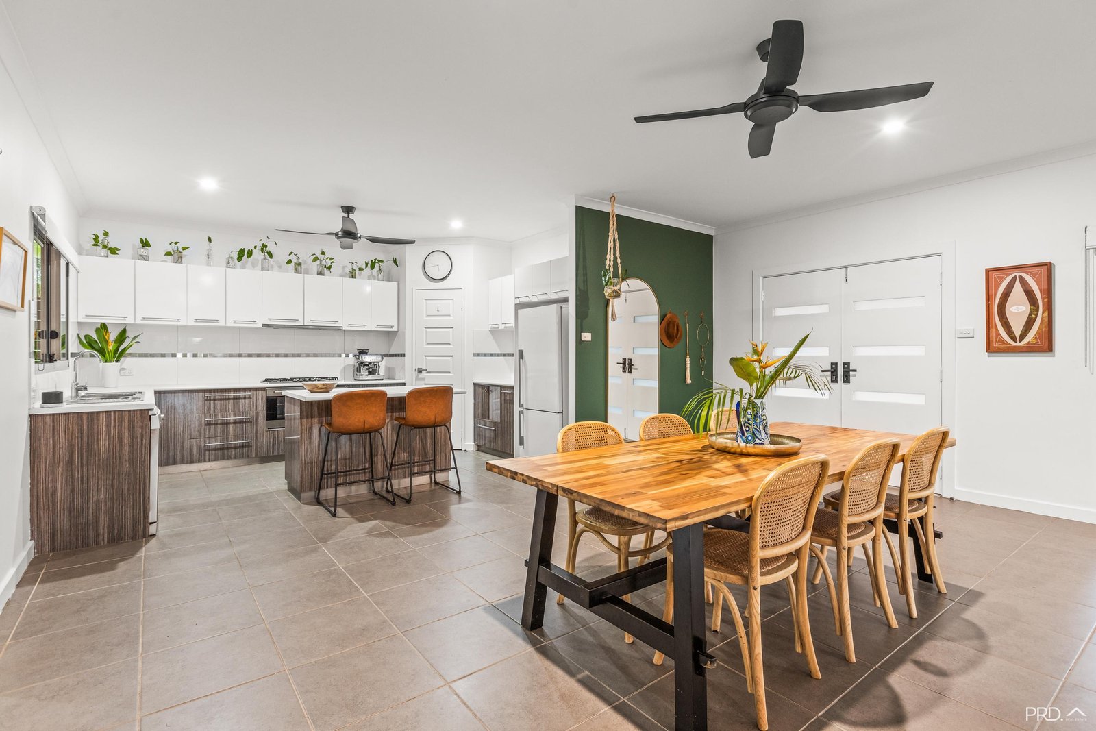 11 Greenshank Drive DJUGUN 16