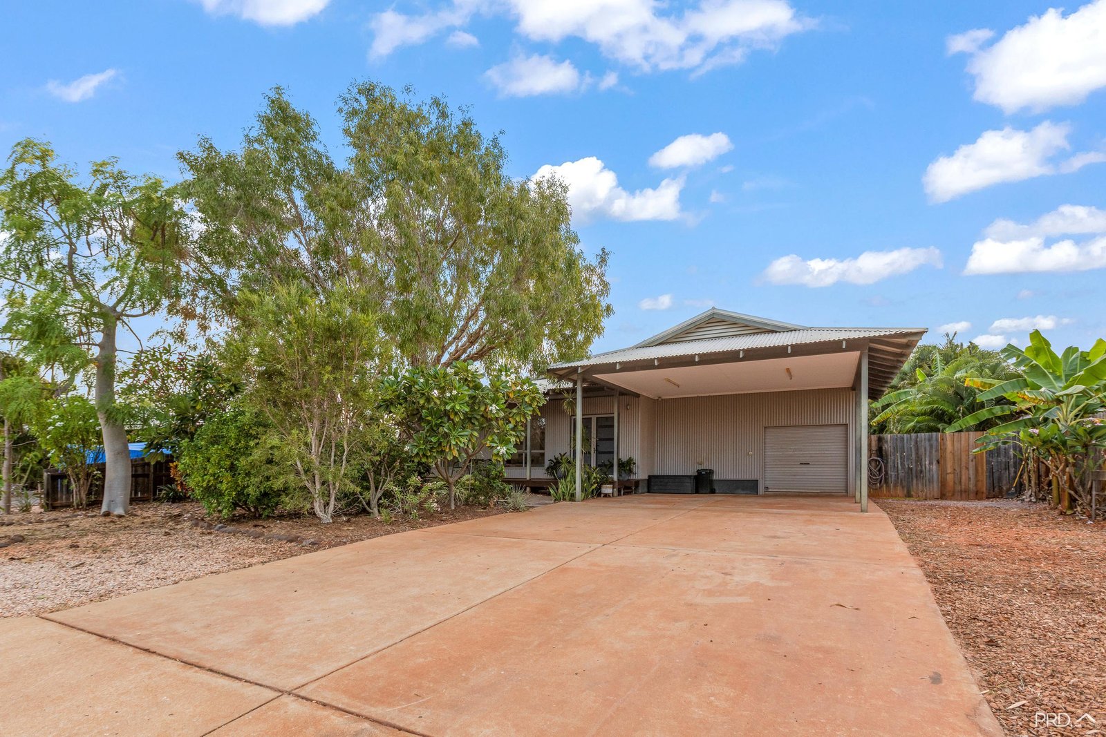 11 Greenshank Drive DJUGUN 27