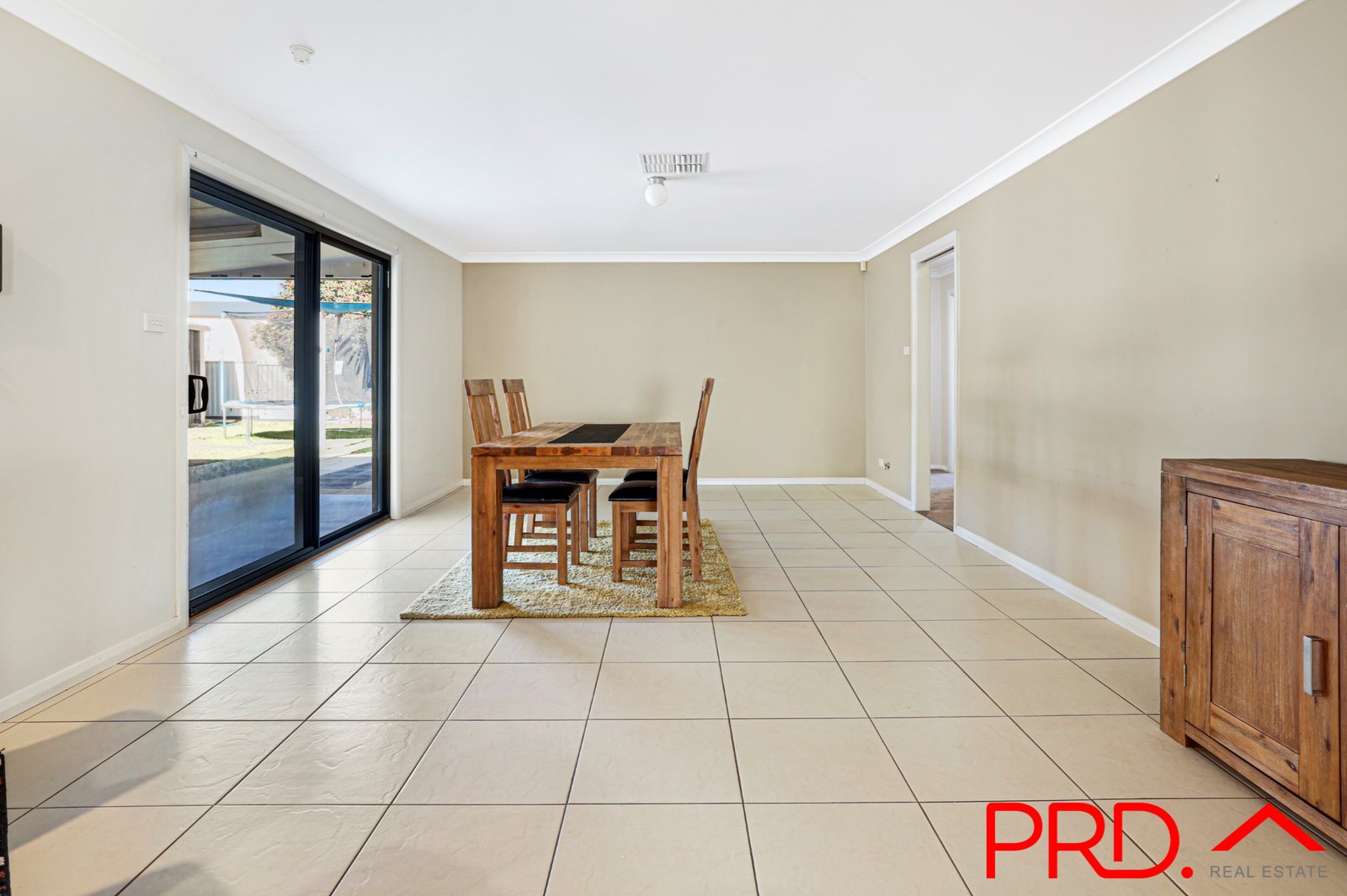 11 Gregory Close TAMWORTH 10