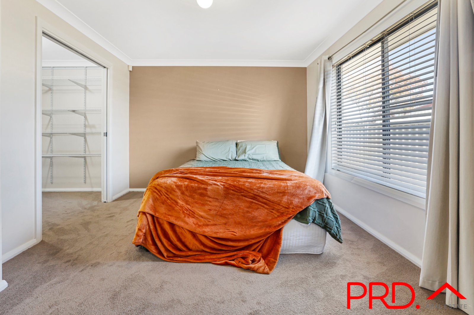 11 Gregory Close TAMWORTH 16