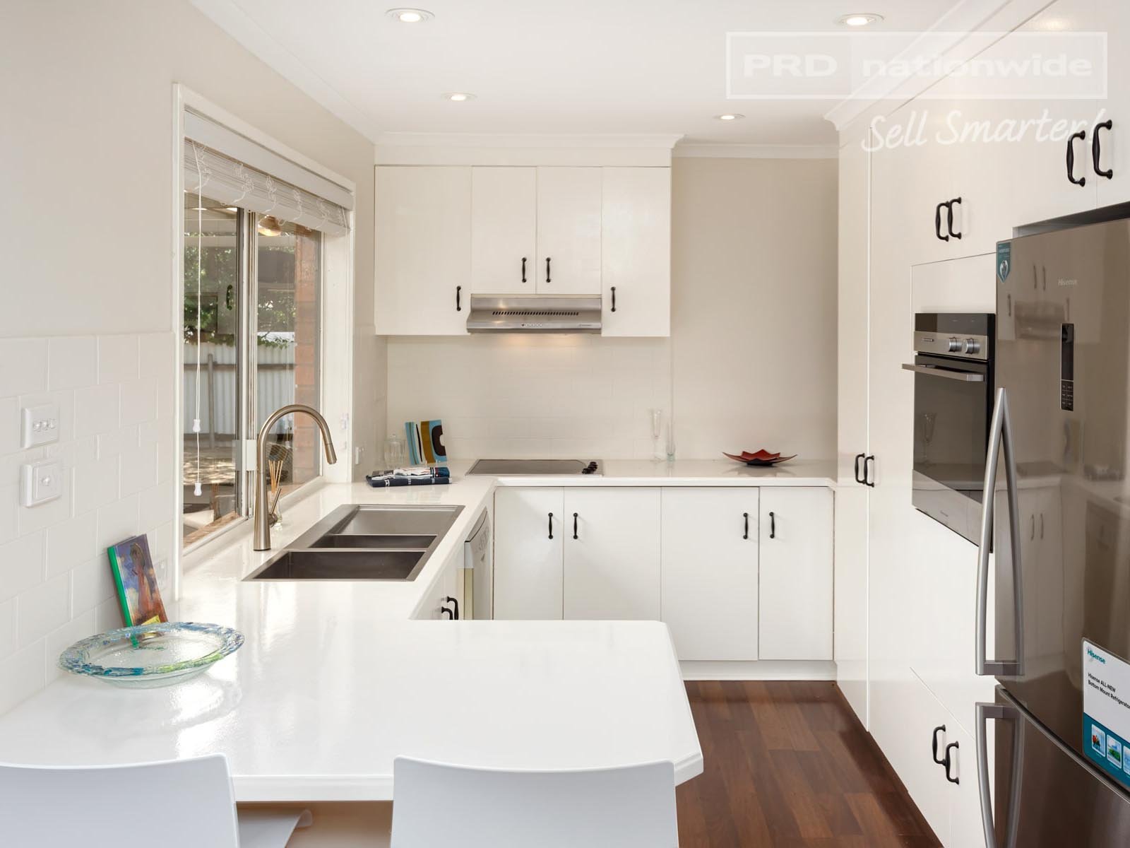 11 Gunyah Place GLENFIELD PARK 3