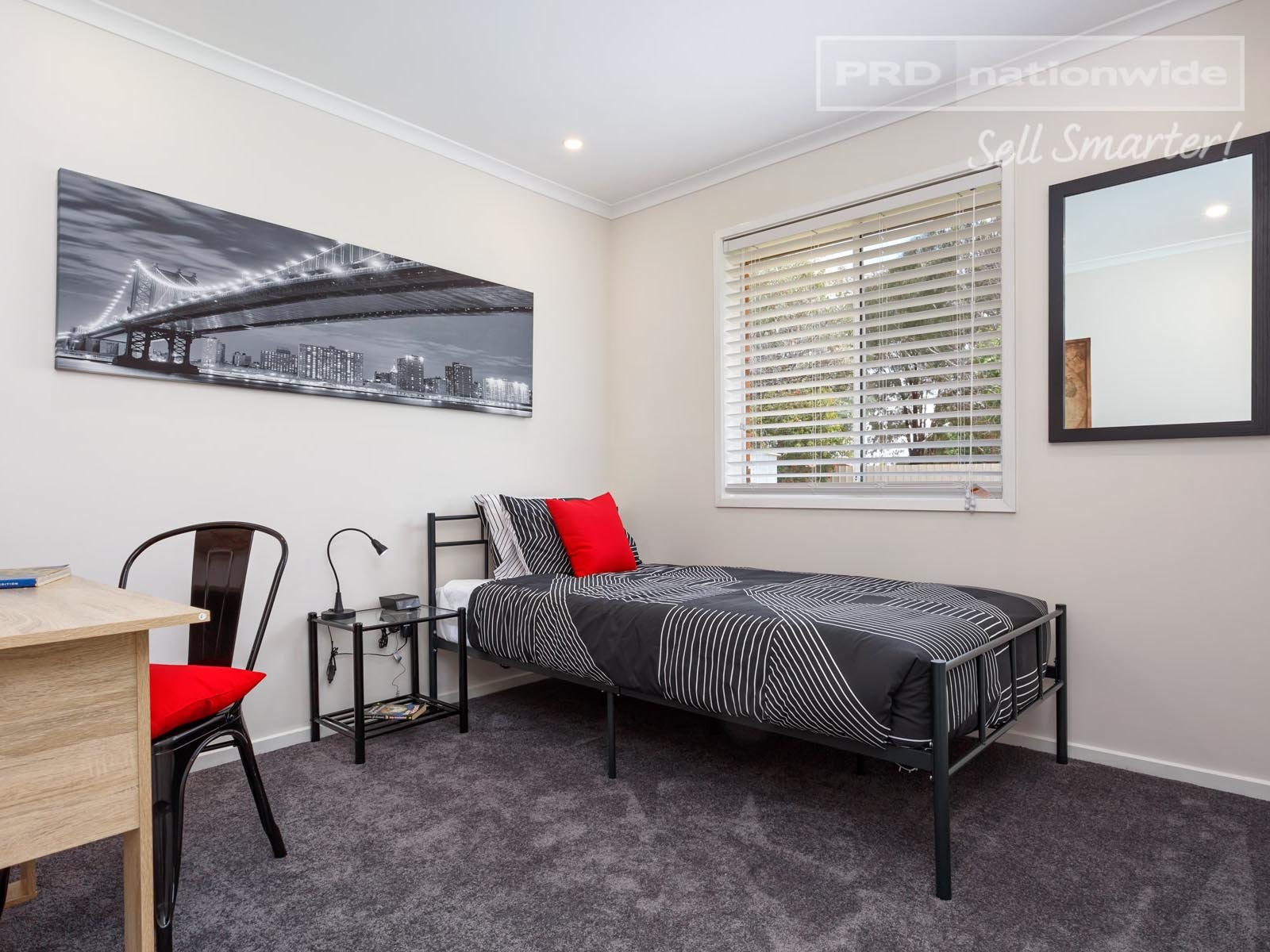 11 Gunyah Place GLENFIELD PARK 6