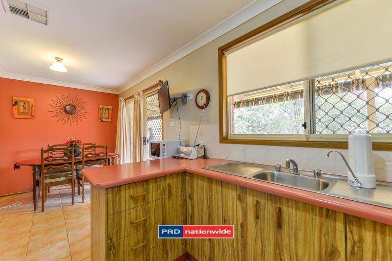 11 Hamilton Court TAMWORTH 6