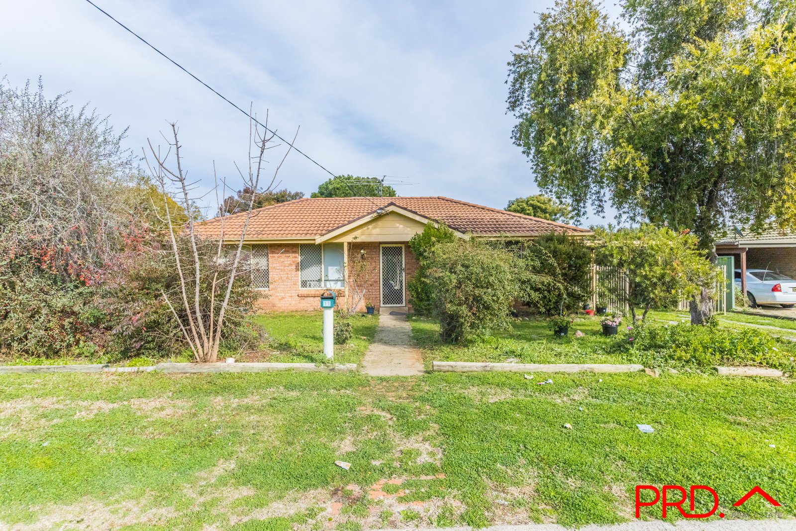 11 Hamilton Court TAMWORTH 1