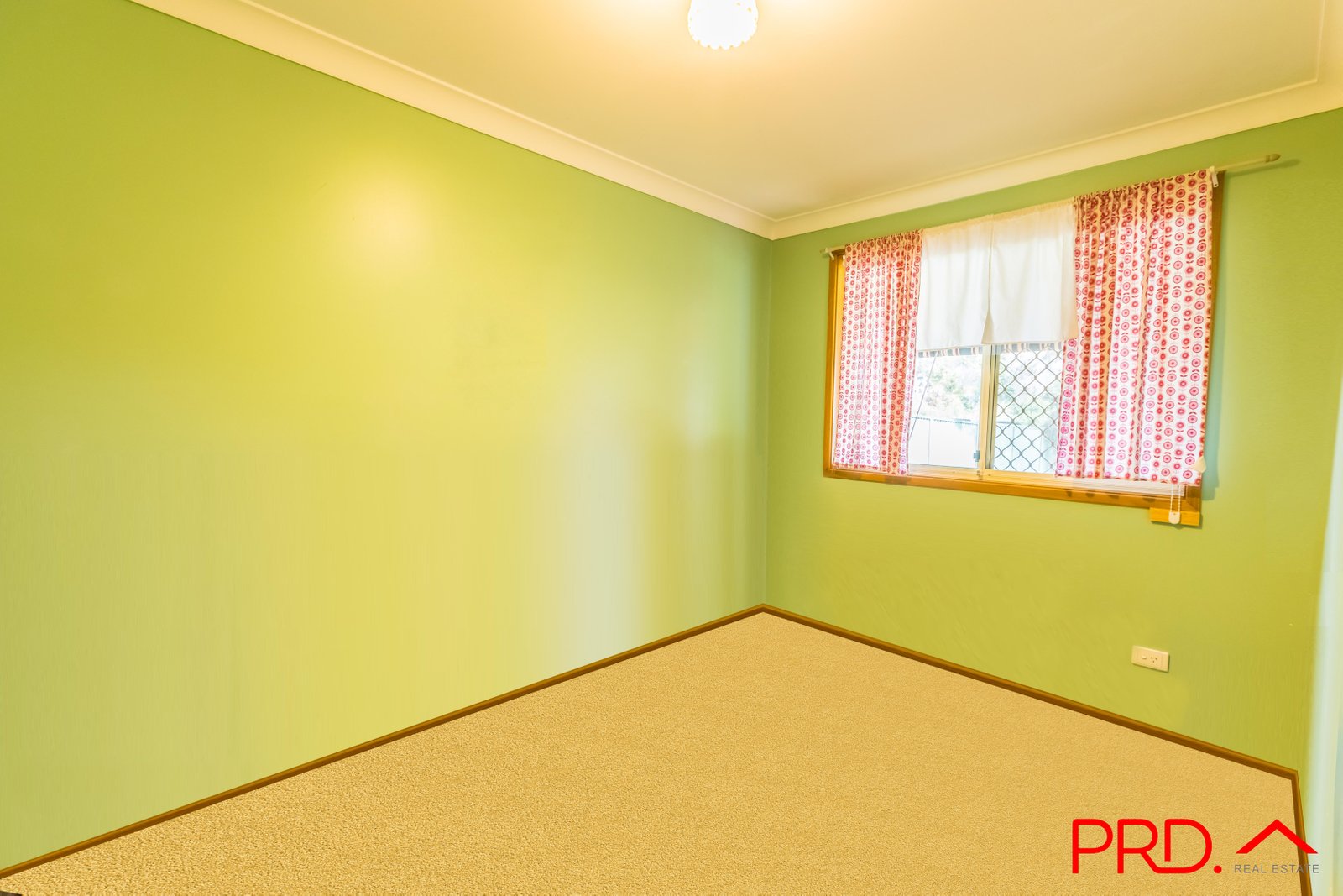 11 Hamilton Court TAMWORTH 6