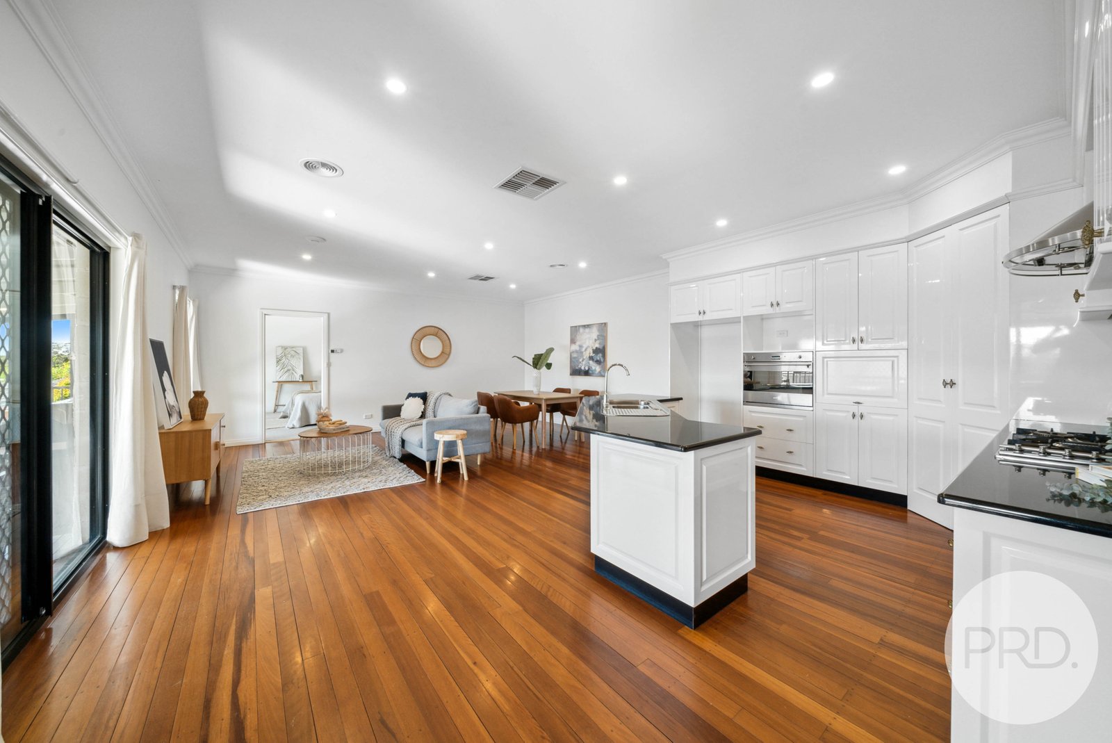11 Headley Place KOORINGAL 9