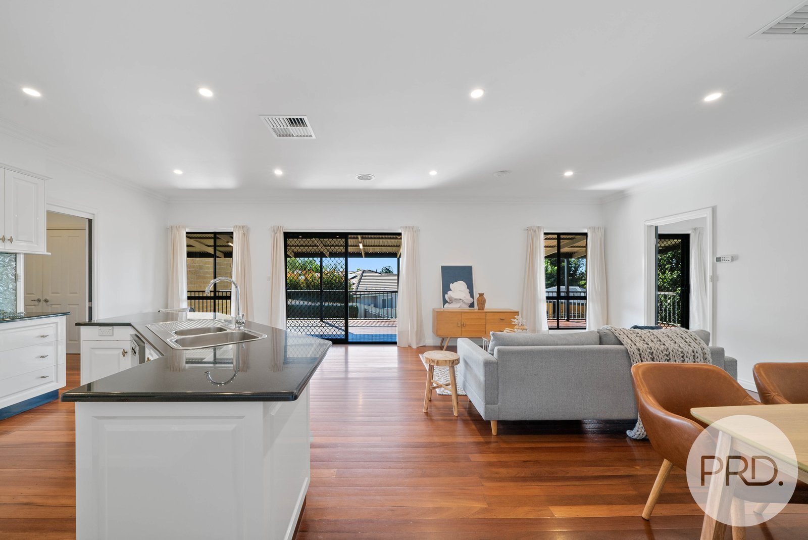 11 Headley Place KOORINGAL 12