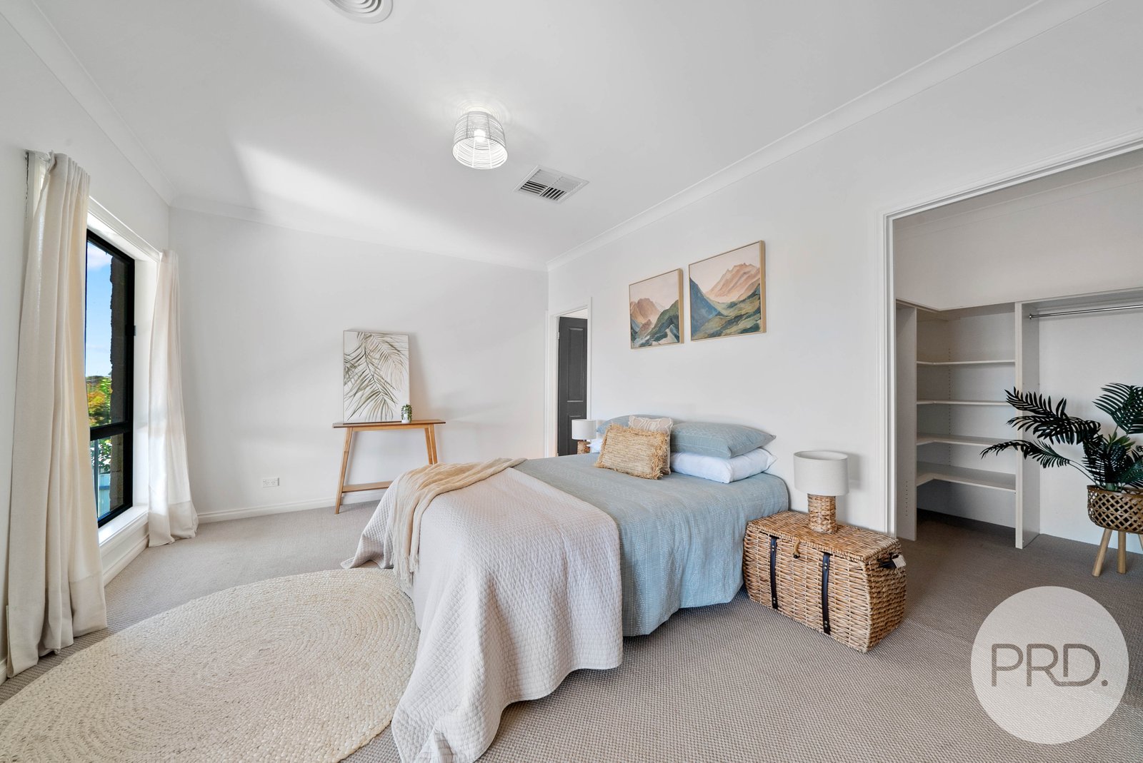 11 Headley Place KOORINGAL 15