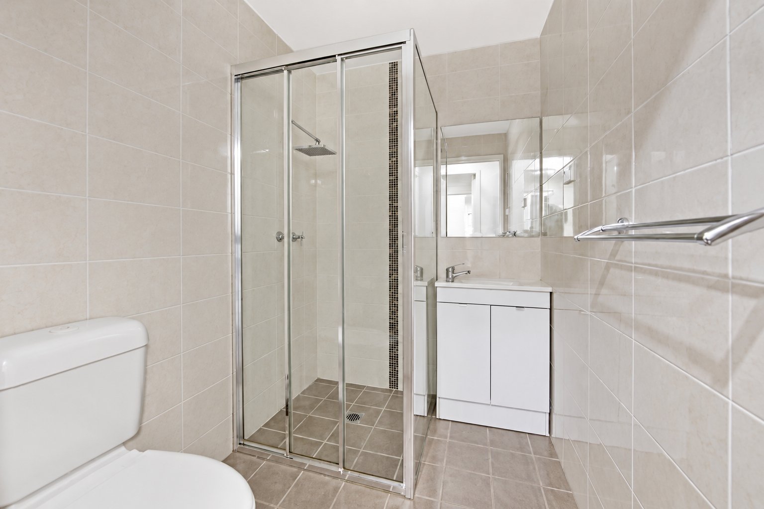 11 Henderson Cres  Jamisontown 5