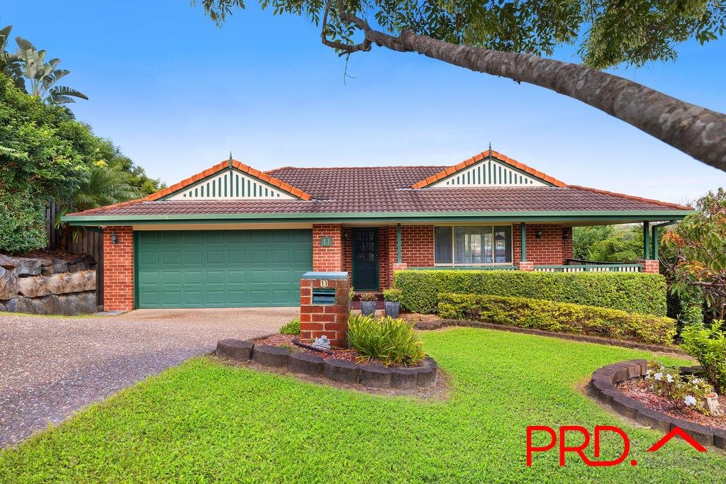 11 Henderson Rise PACIFIC PINES 1