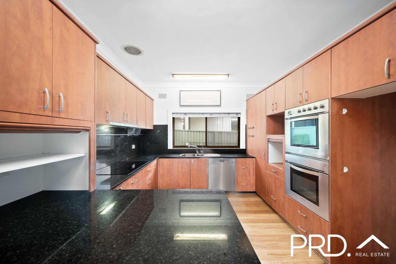 11 Hendy Avenue PANANIA 3