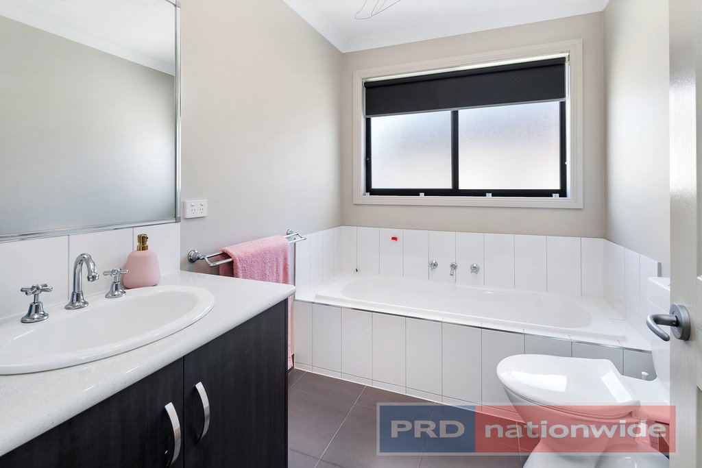 11 Heppner Court SEBASTOPOL 7
