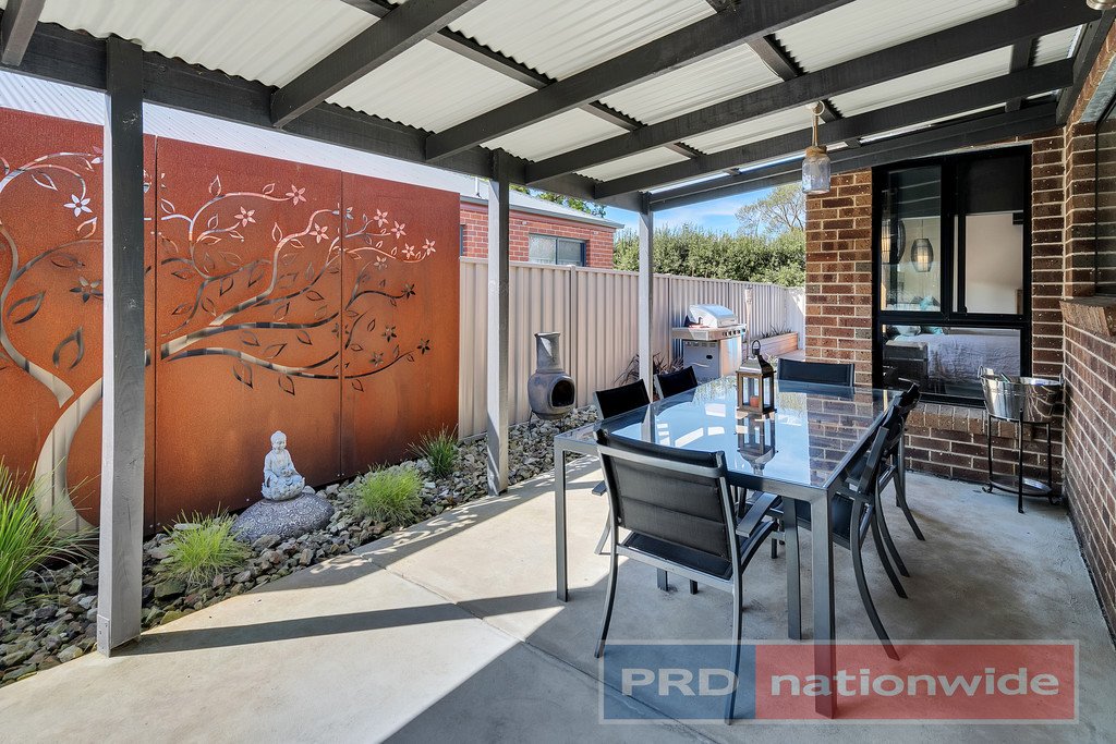 11 Heppner Court SEBASTOPOL 8