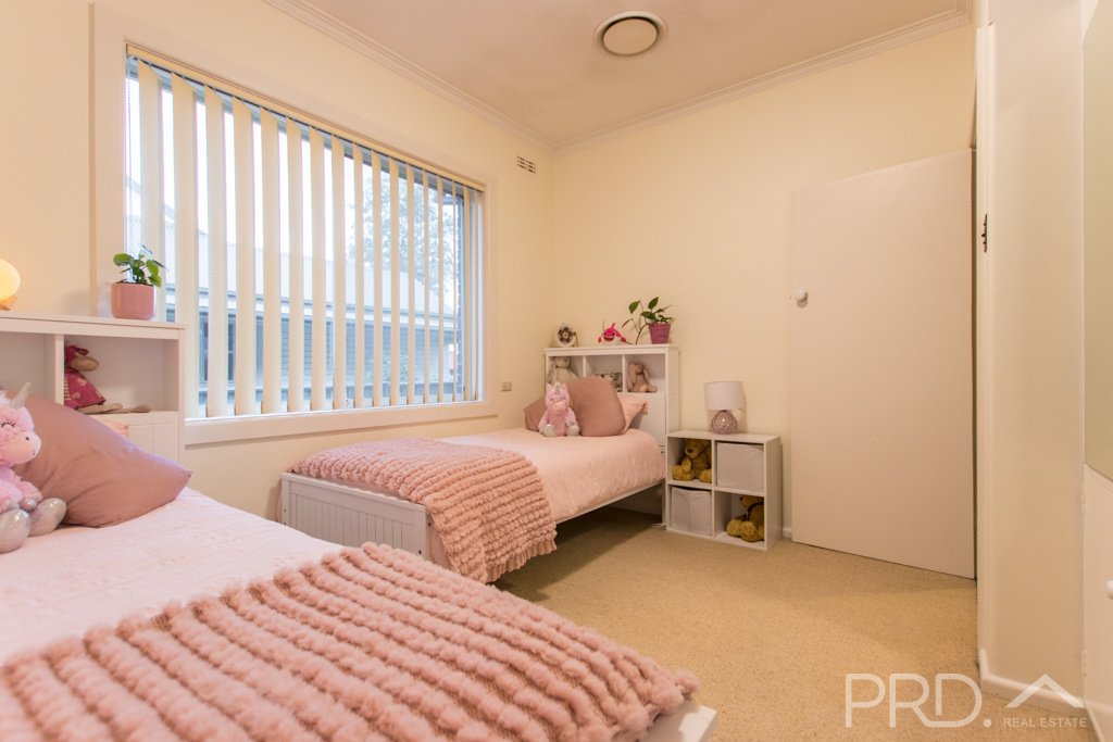 11 Herbert Street TUMUT 10