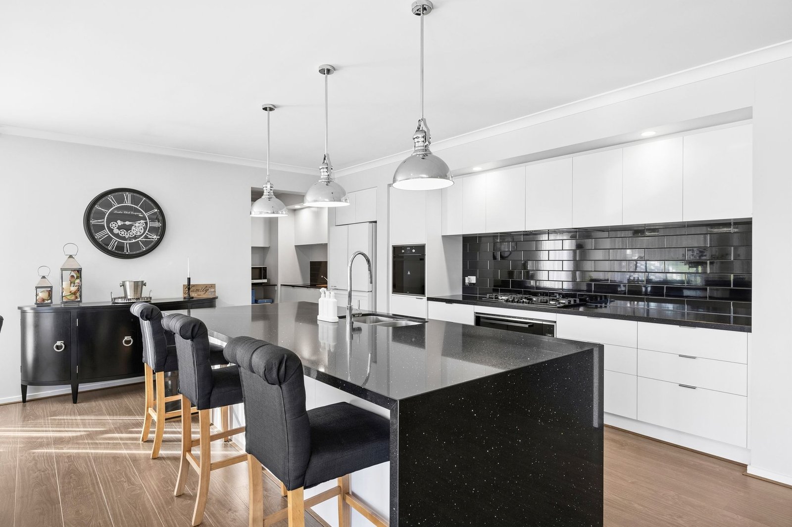 Gallery: 11 Herbert Way