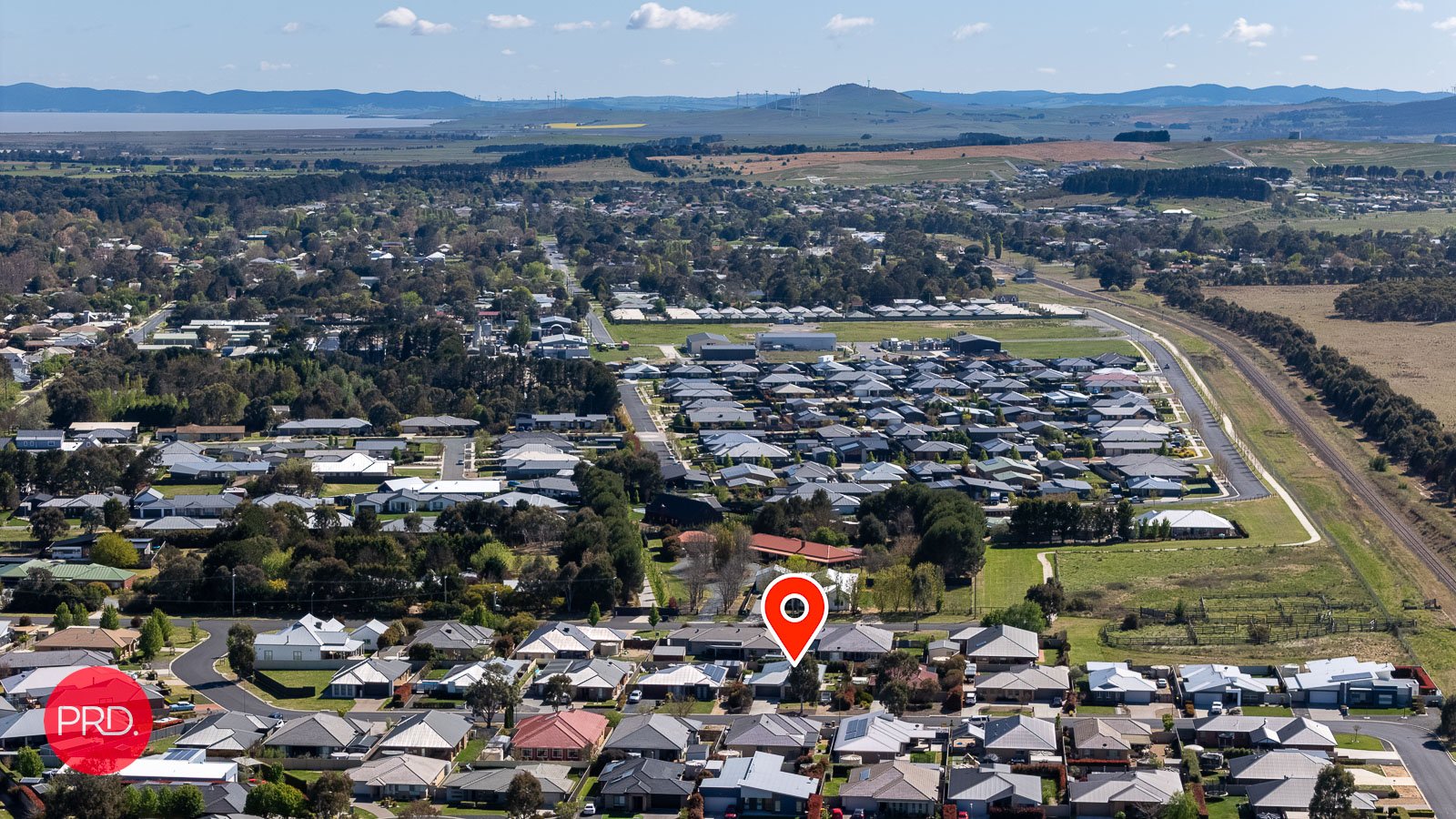 11 Hereford Street BUNGENDORE 21