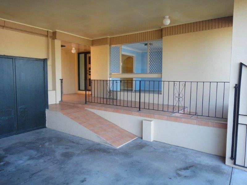 11 Highcrest Avenue WAVELL HEIGHTS 5