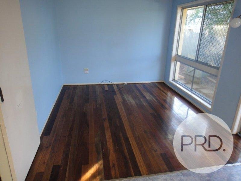11 Highcrest Avenue WAVELL HEIGHTS 8