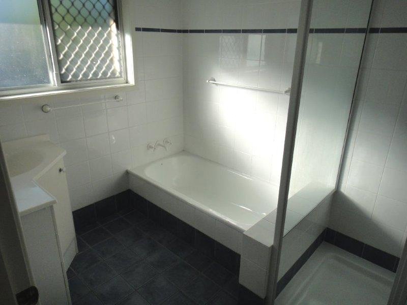 11 Highcrest Avenue WAVELL HEIGHTS 9