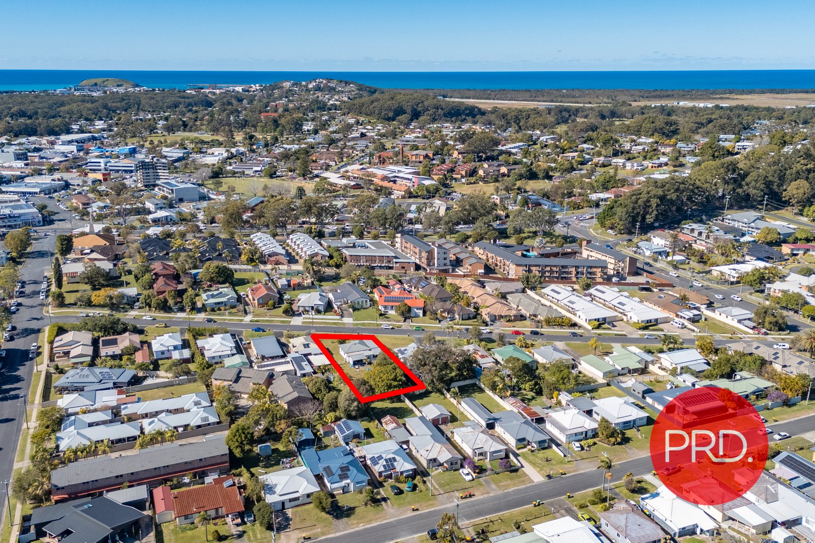 11 Hill Street COFFS HARBOUR 3