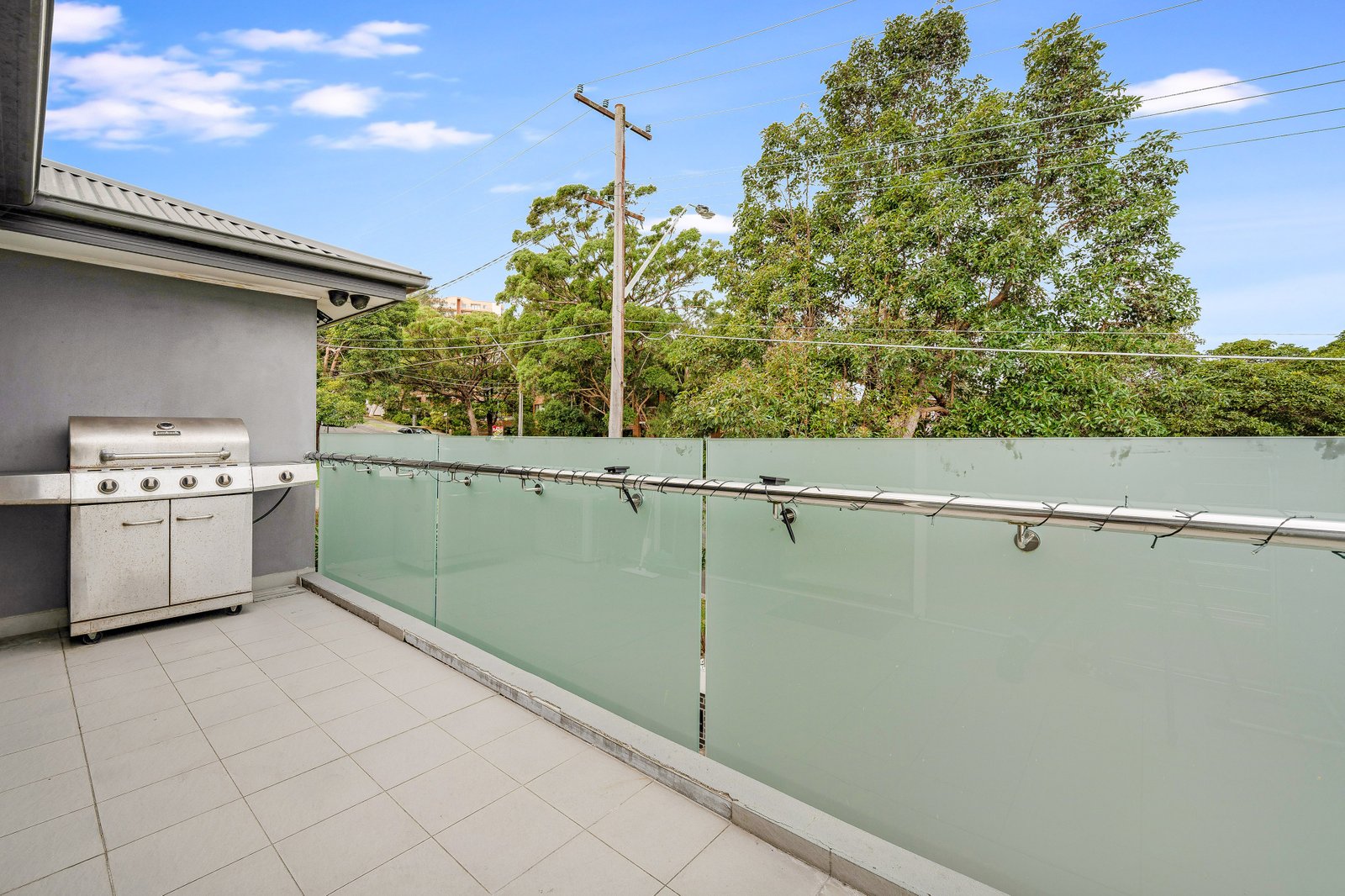 11 Hillcrest Avenue HURSTVILLE 6