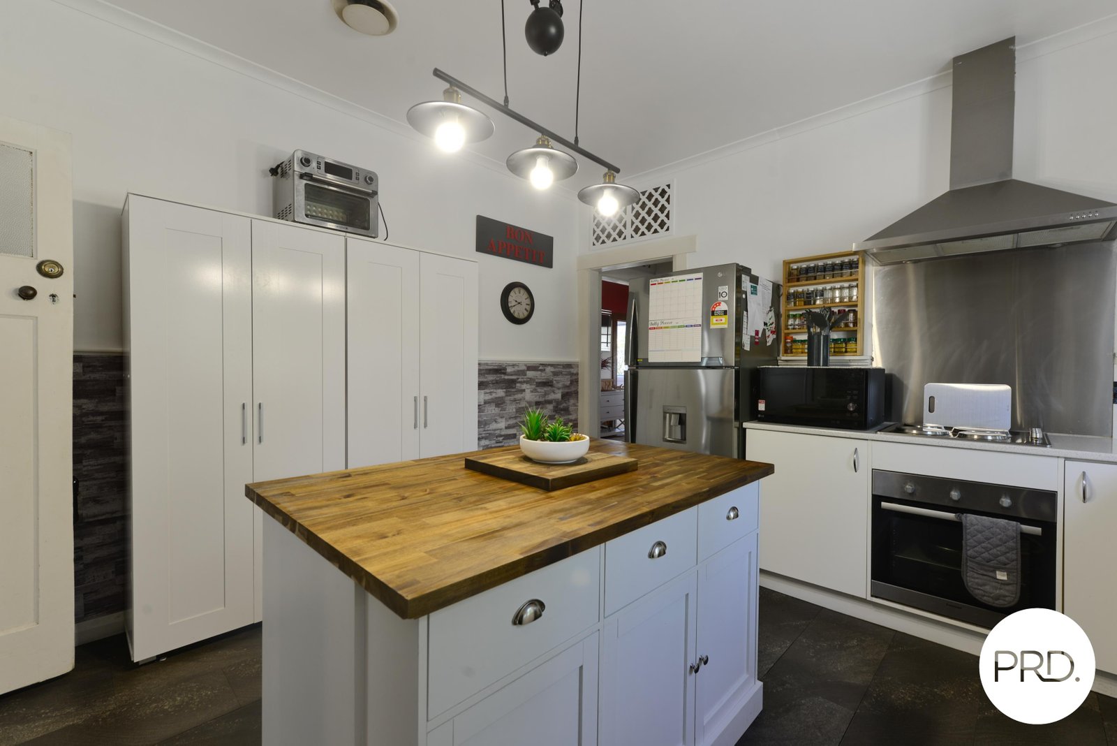 11 Hobart Road NEW NORFOLK 8
