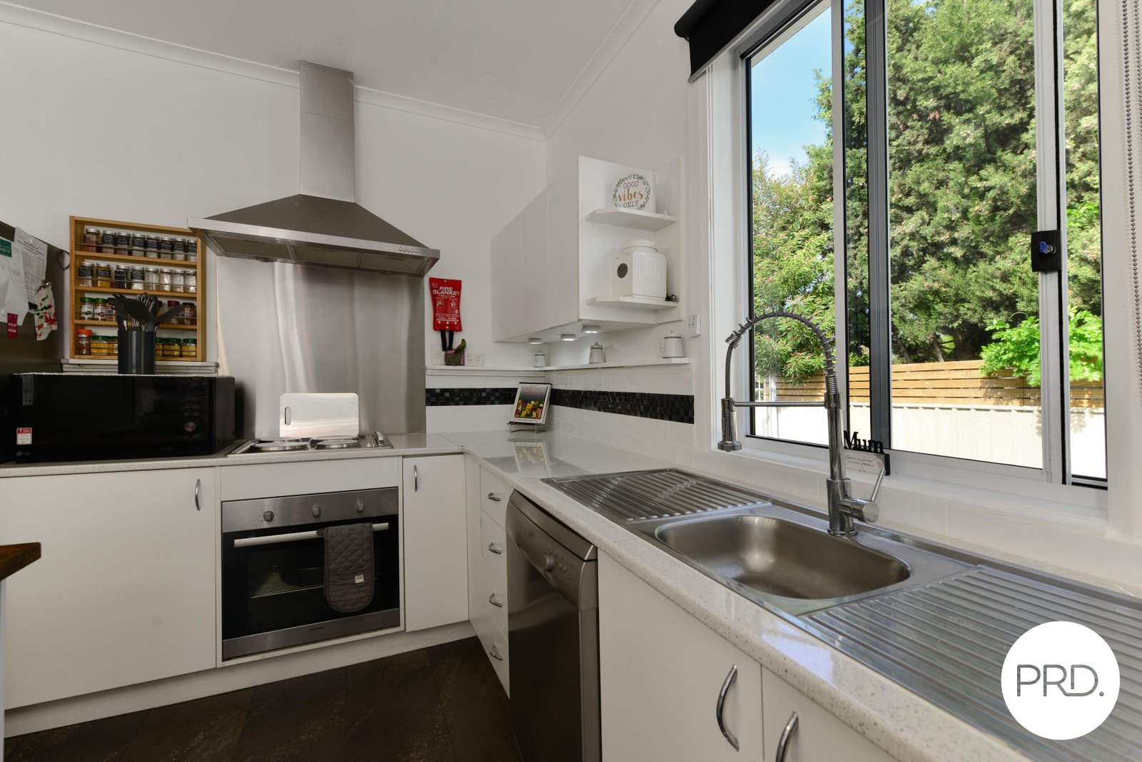 11 Hobart Road NEW NORFOLK 9