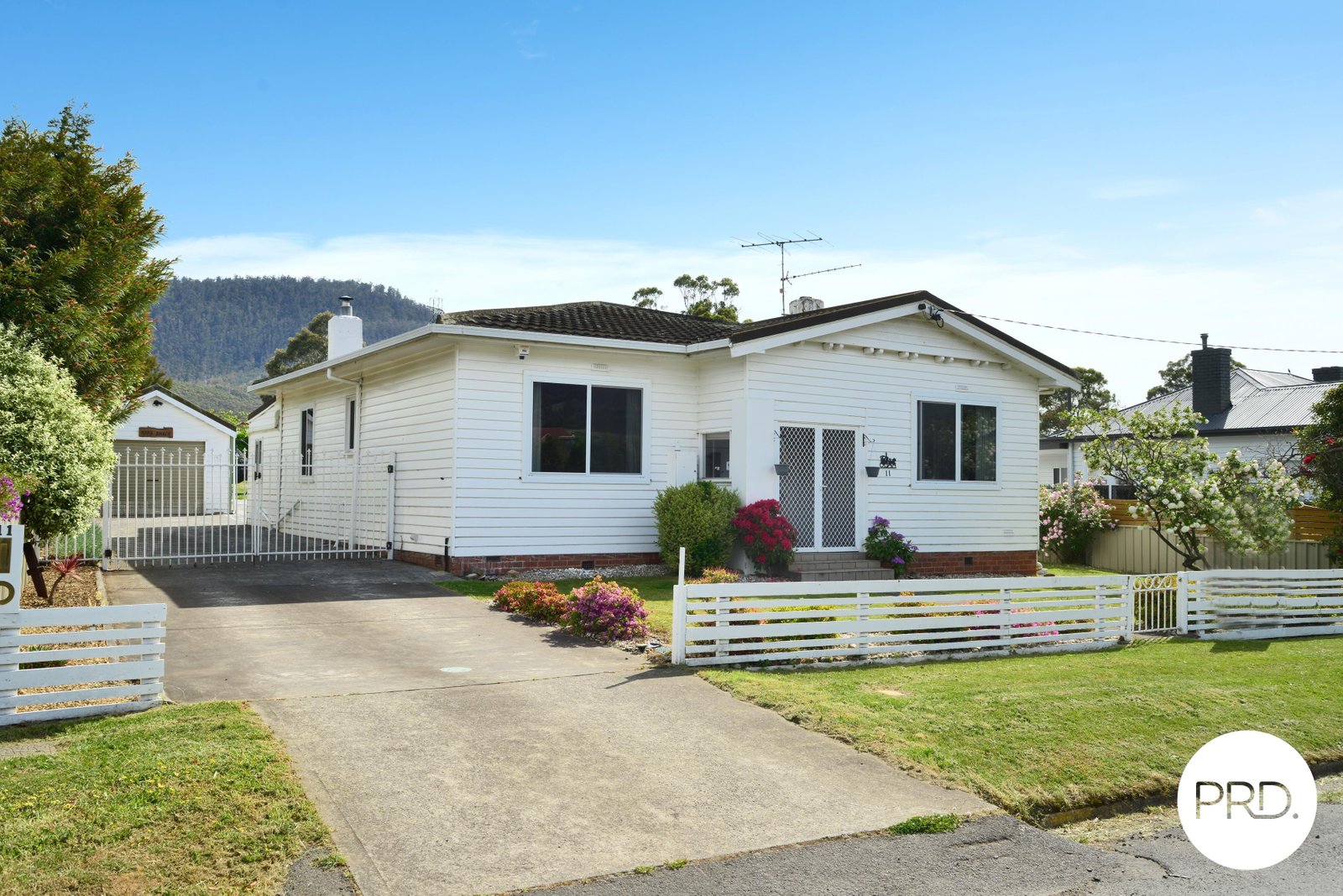 11 Hobart Road NEW NORFOLK 32