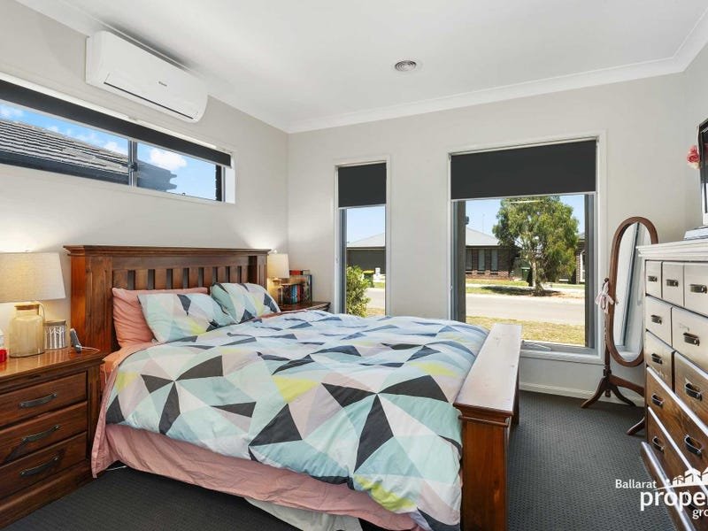 Gallery: 11 Holgate Road