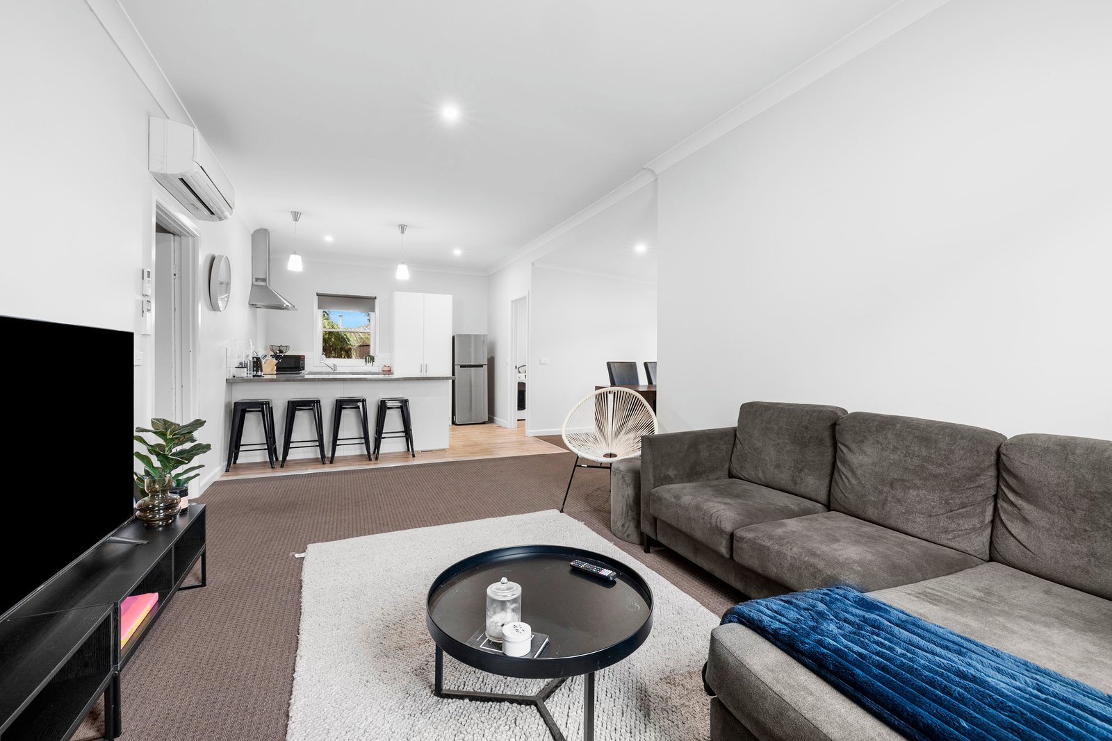 11 Holmes Street BALLARAT CENTRAL 4