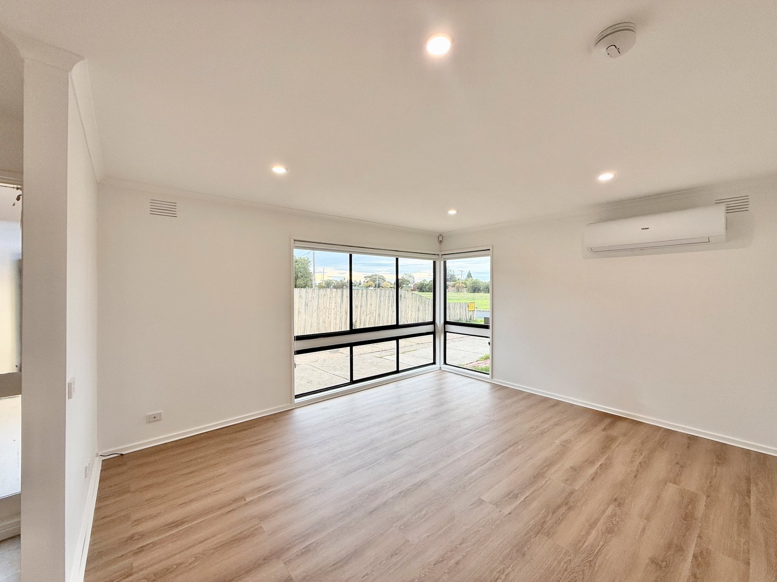 Gallery: 11 Horne Square