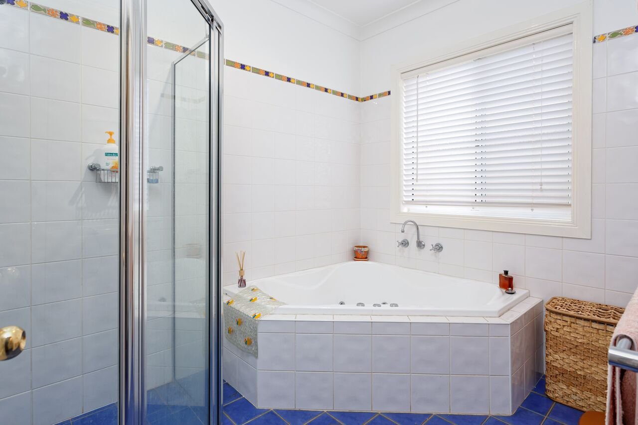 11 Hudson Drive LLOYD 7