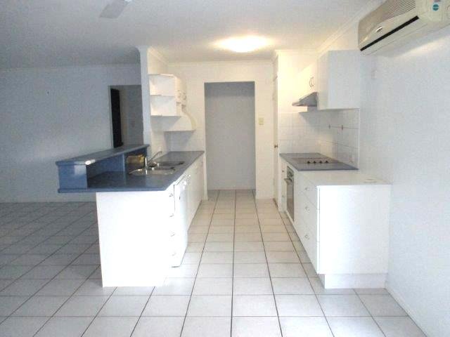 11 Huntington Court NEW AUCKLAND 2