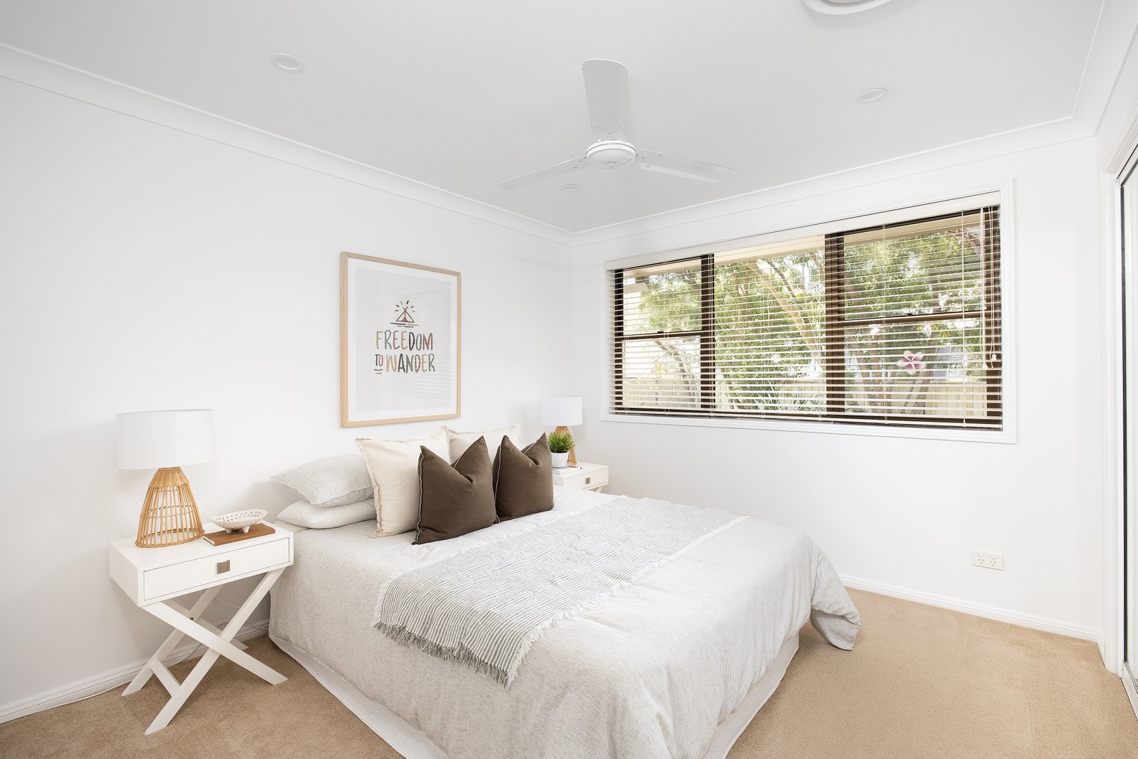 11 Hutcheson Avenue SOLDIERS POINT 14