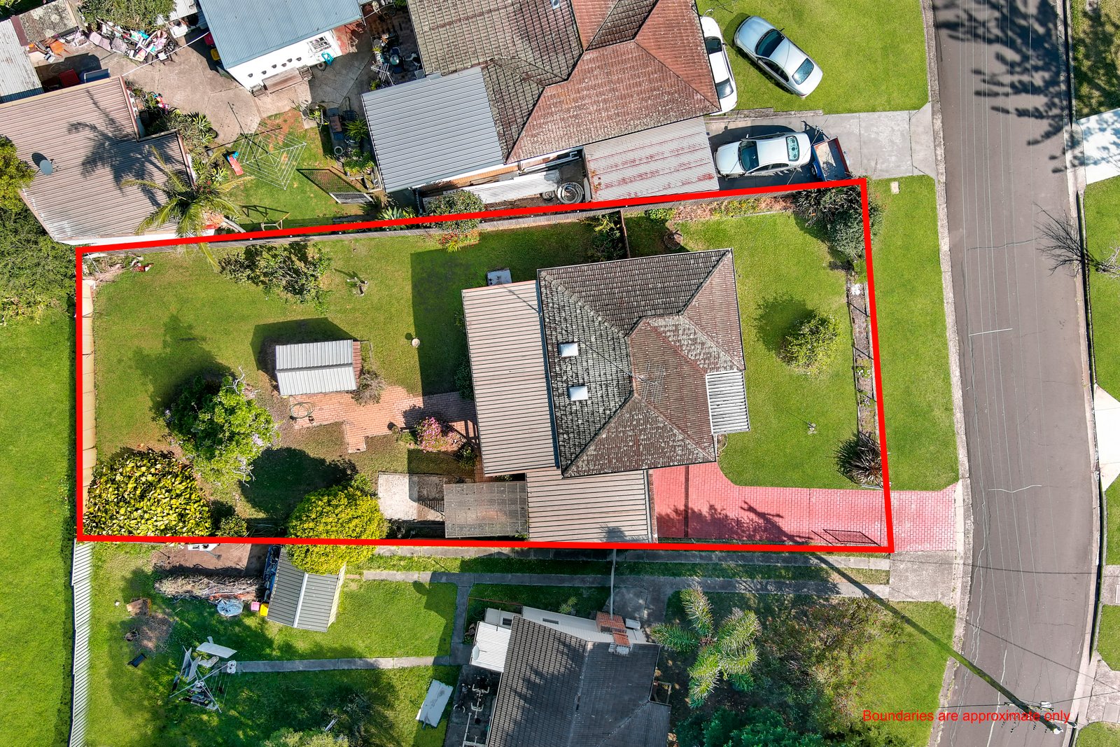 11 Illawon Street BERKELEY 3