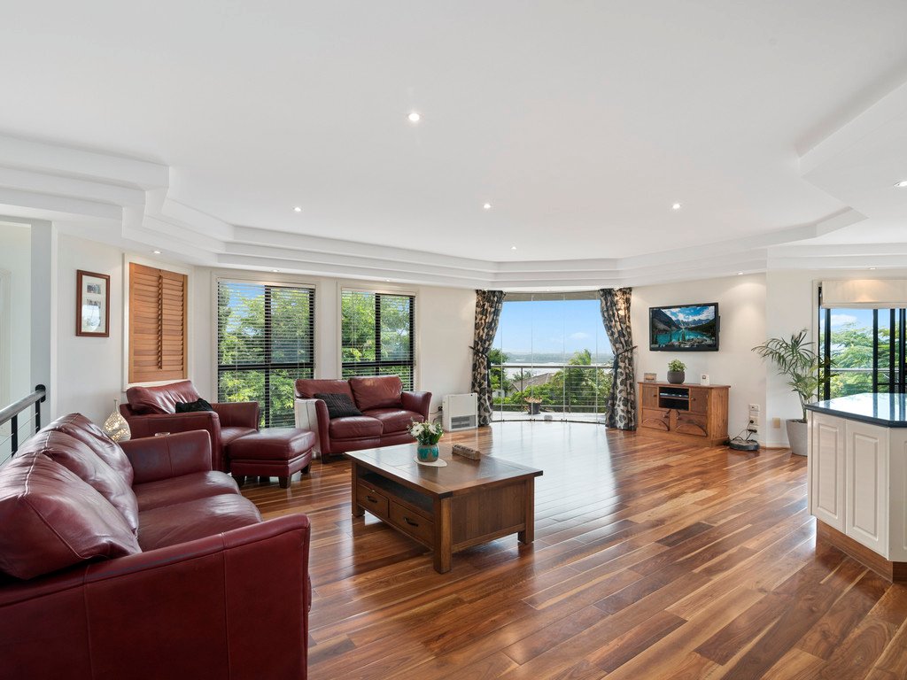 11 Illawong Crescent TERRANORA 2