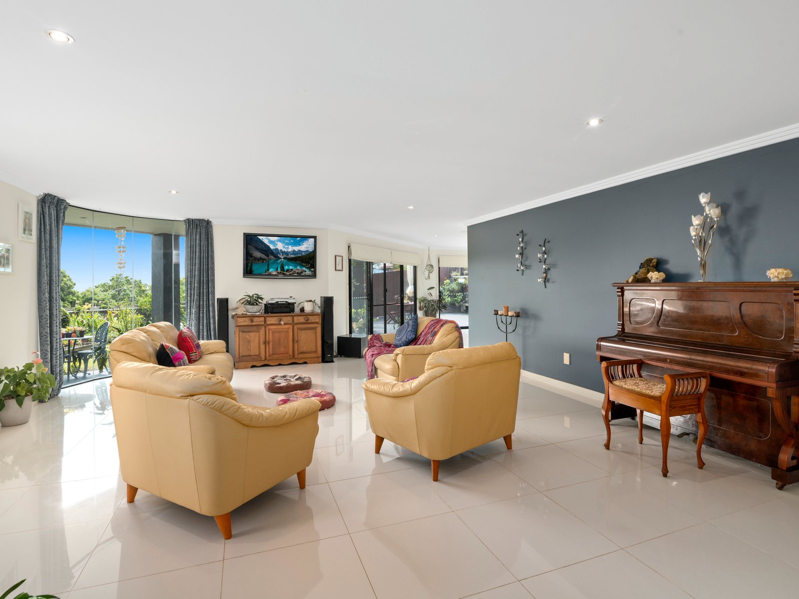 11 Illawong Crescent TERRANORA 9