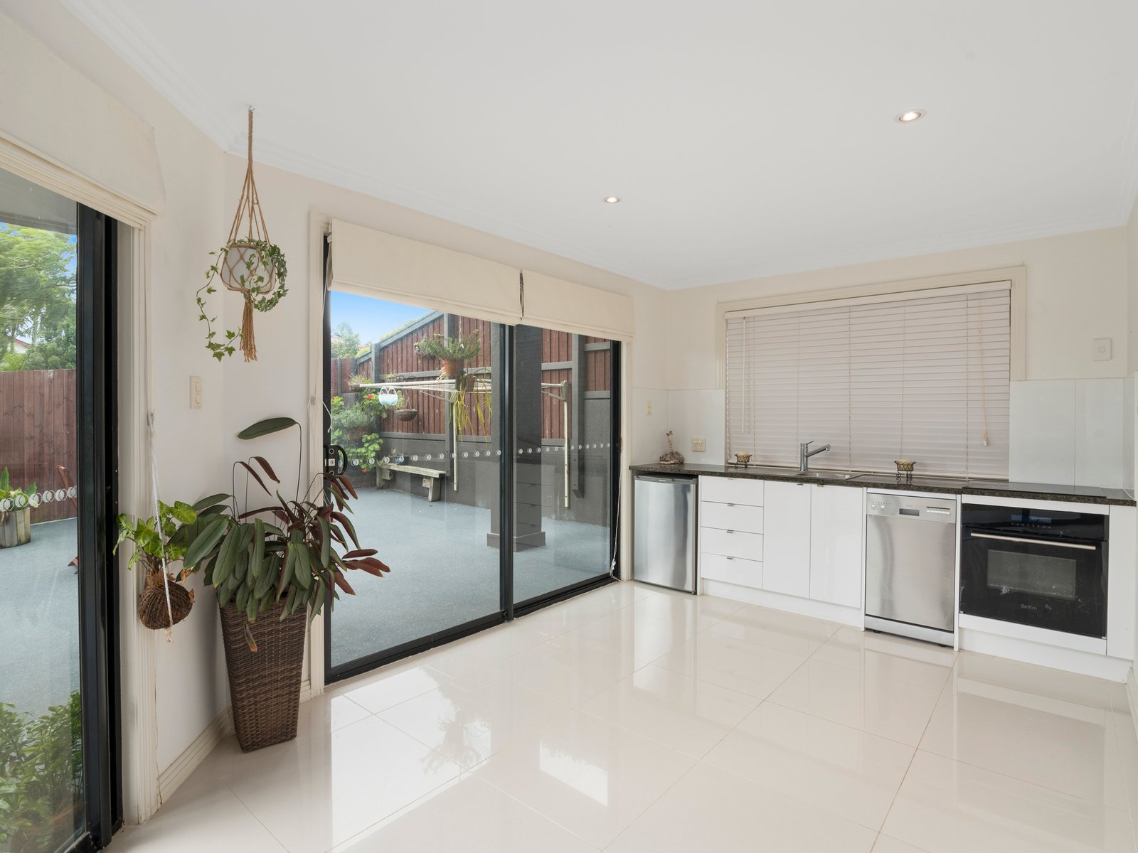 11 Illawong Crescent TERRANORA 10