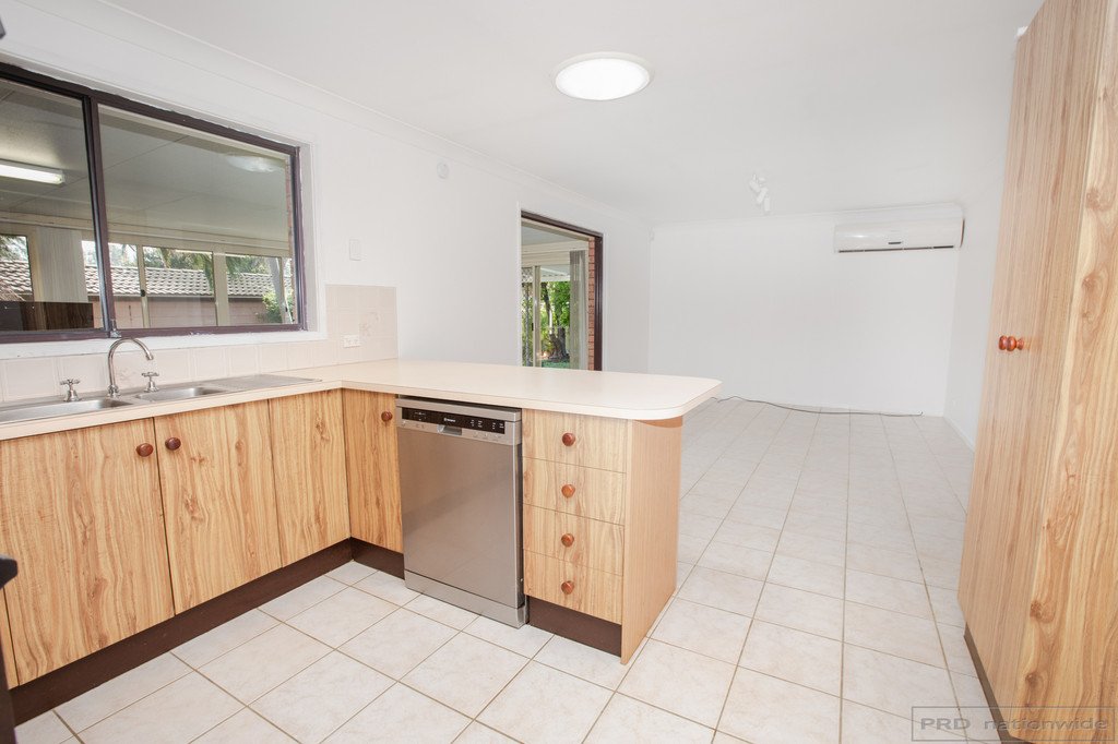 11 Isaacs Street METFORD 5