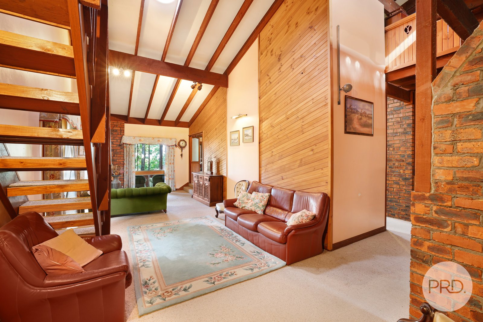 11 Jacaranda Place TAMWORTH 4