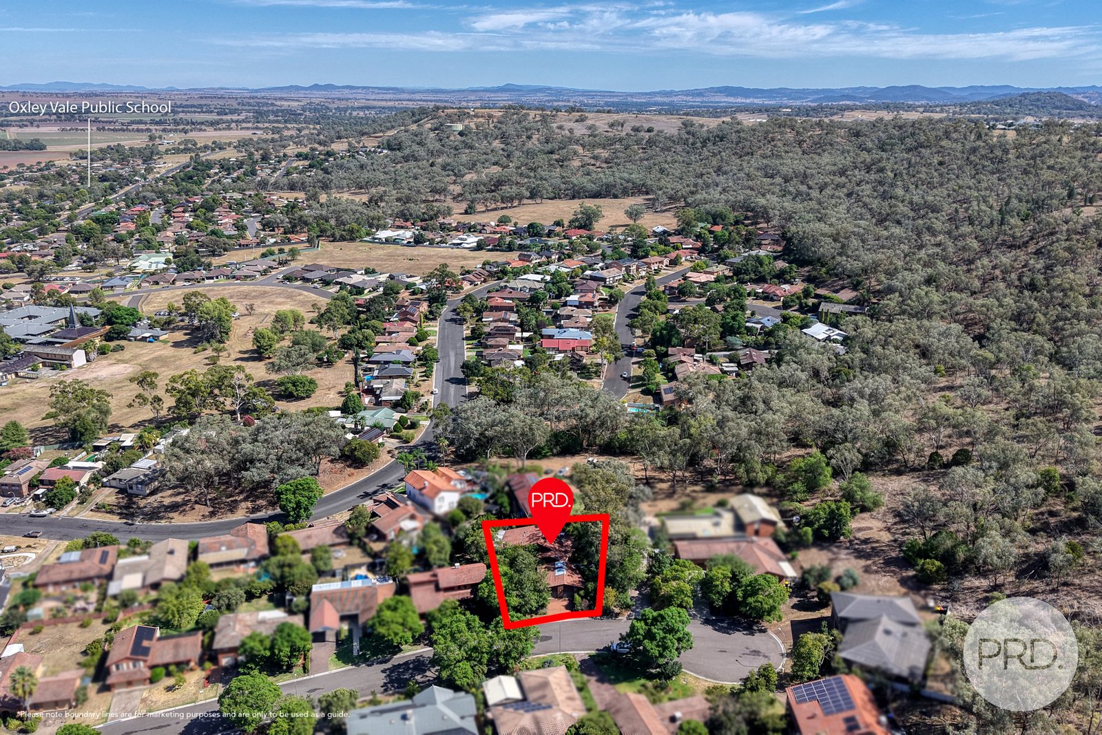 11 Jacaranda Place TAMWORTH 35