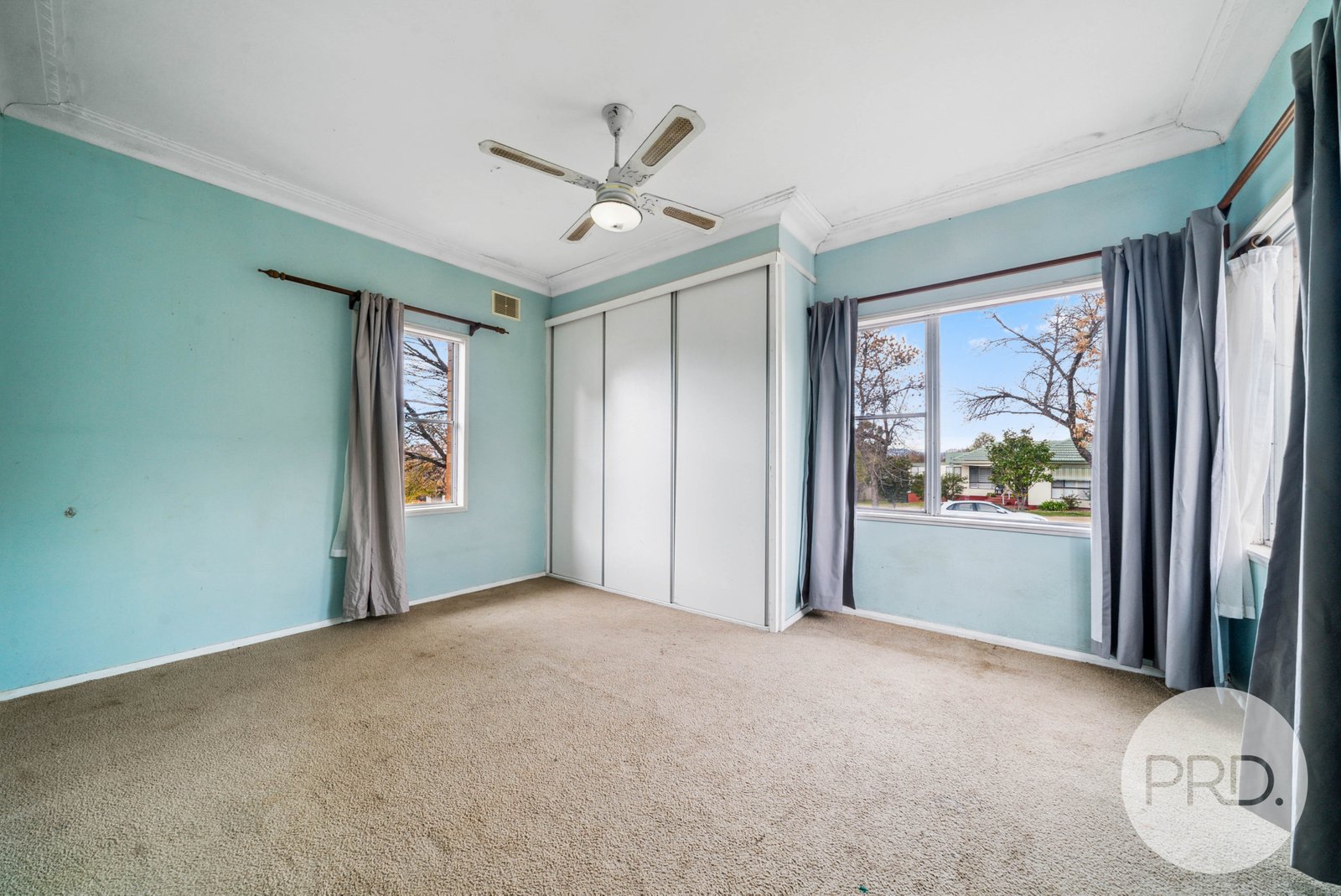 11 James Street KOORINGAL 7